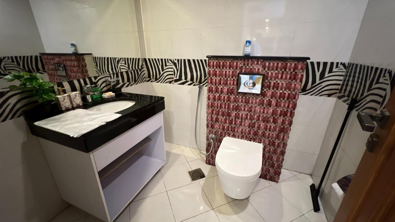 Centaurus Apartment City View Three Beds Iszlámábád Kültér fotó