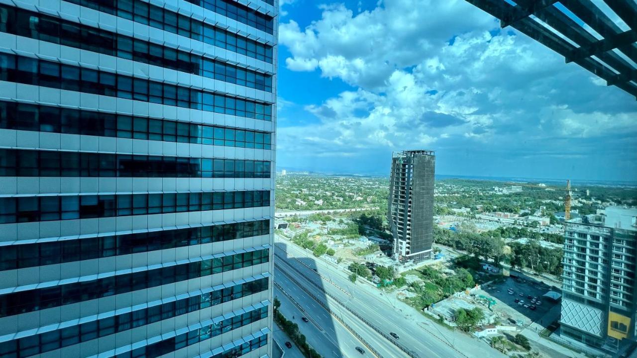Centaurus Apartment City View Three Beds Iszlámábád Kültér fotó