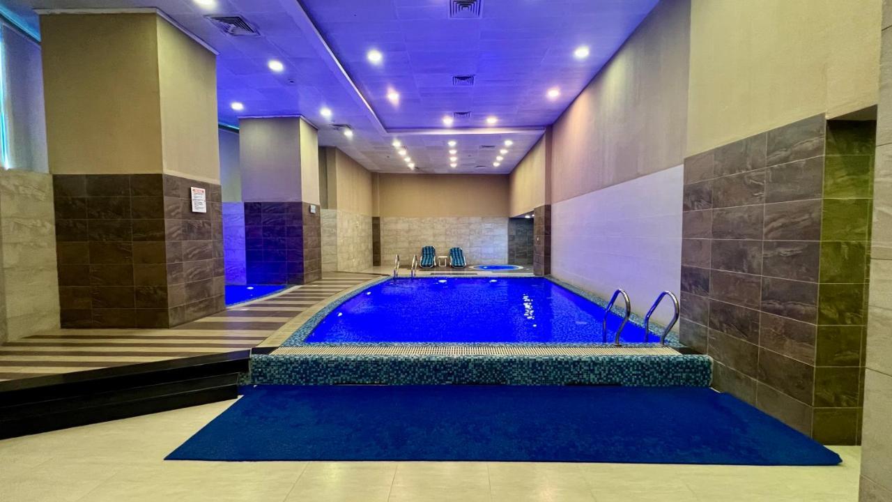 Centaurus Apartment City View Three Beds Iszlámábád Kültér fotó
