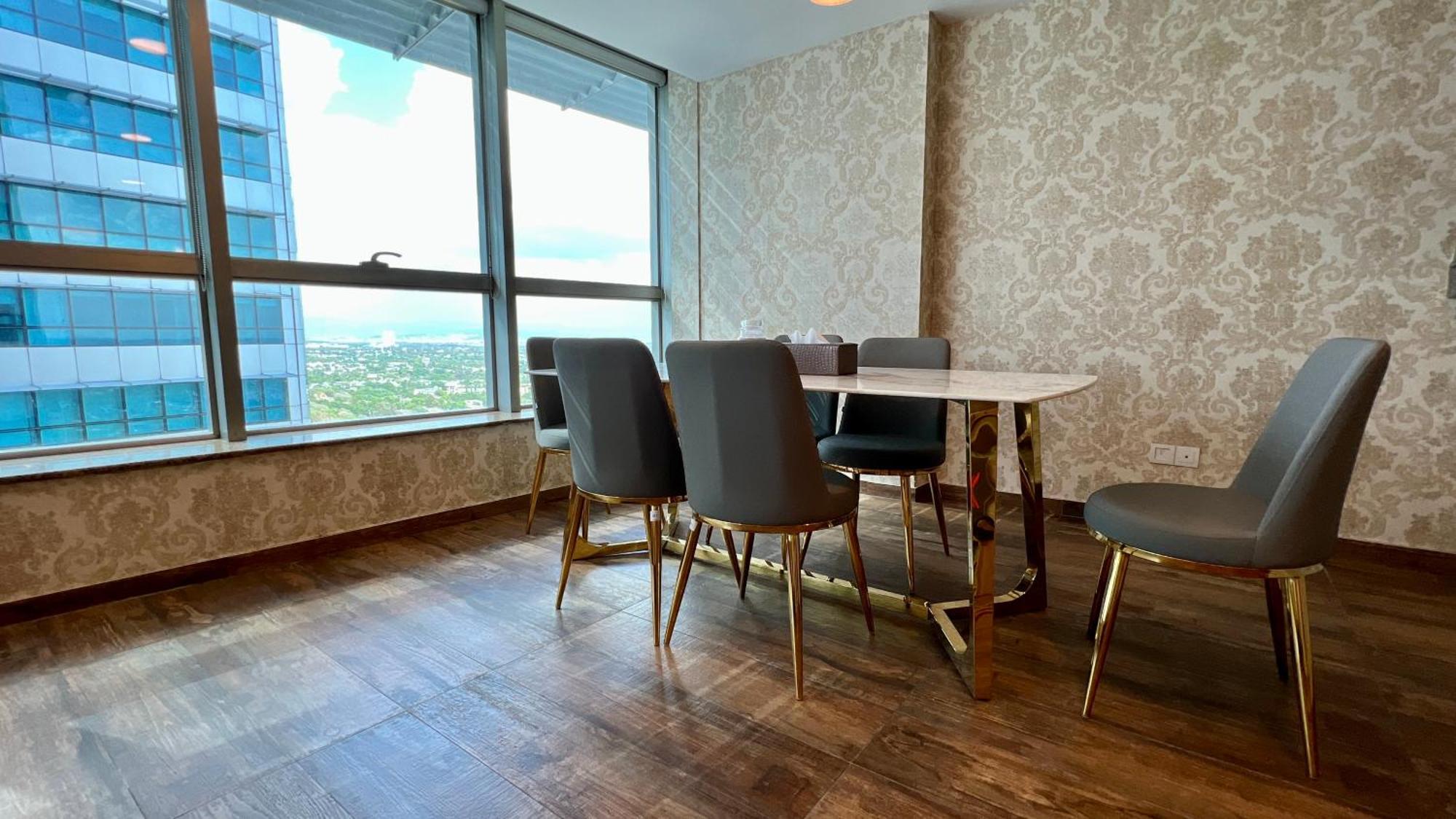 Centaurus Apartment City View Three Beds Iszlámábád Kültér fotó