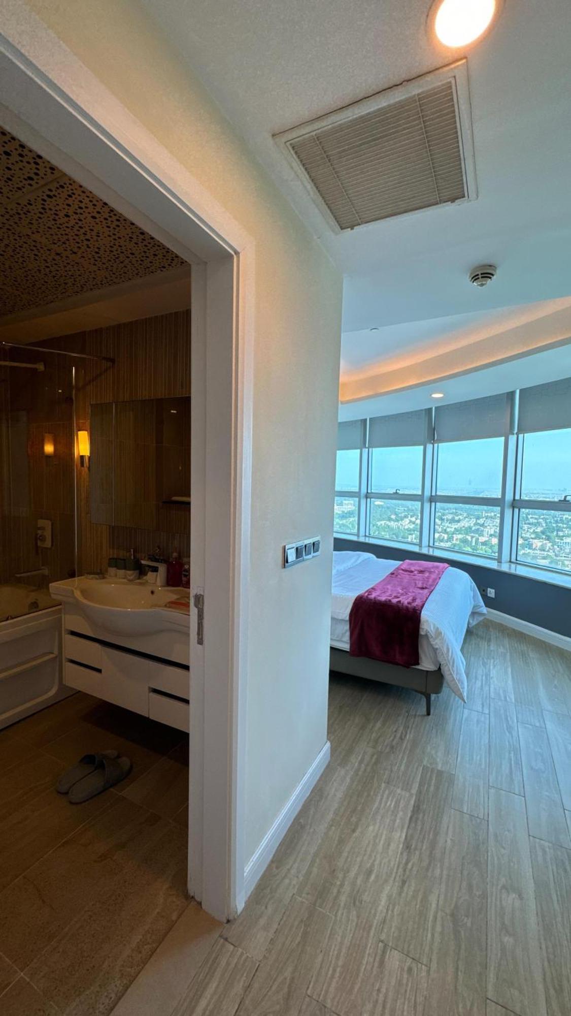 Centaurus Apartment City View Three Beds Iszlámábád Kültér fotó