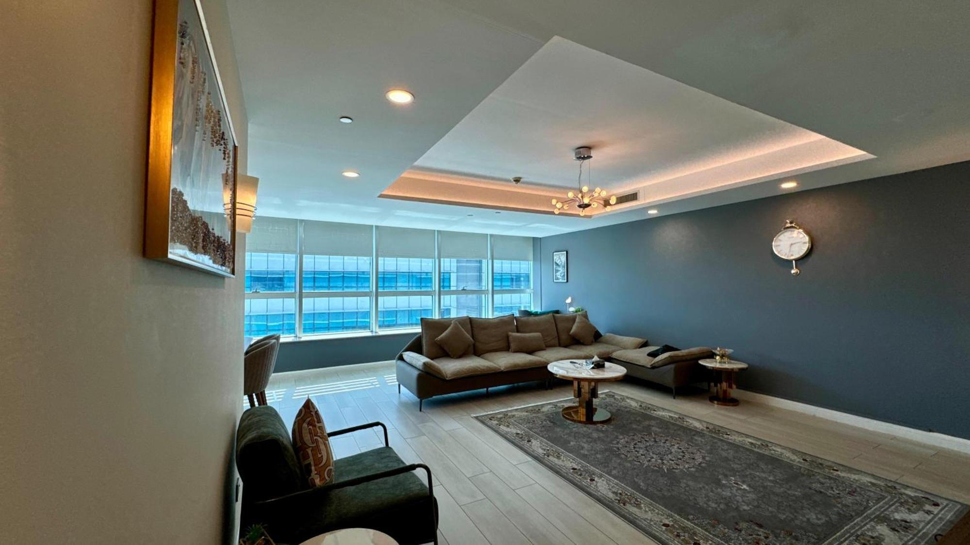 Centaurus Apartment City View Three Beds Iszlámábád Kültér fotó