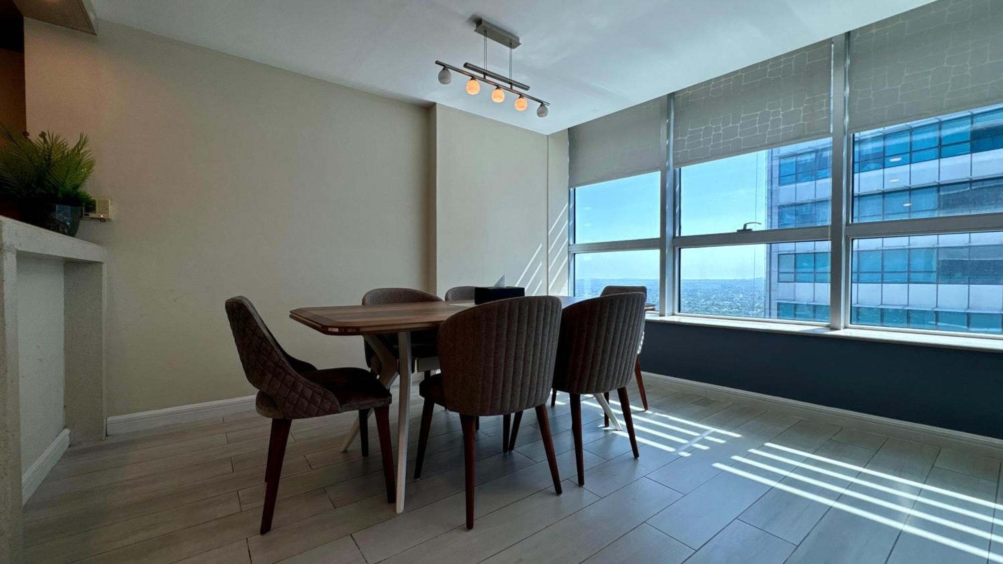 Centaurus Apartment City View Three Beds Iszlámábád Kültér fotó
